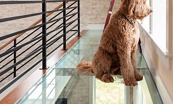 Стеклянный пол на площадке в частном доме в Перми. Готовые проекты ПерилаГлавСнаб