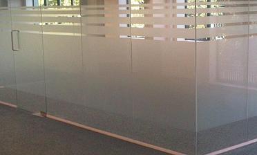 Cтеклянные перегородки - вариант 3 купить в Перми