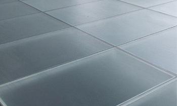 Стеклянный пол в квартиру с матовым стеклом в Перми. Готовые проекты ПерилаГлавСнаб