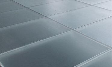 Стеклянный пол в квартиру с матовым стеклом купить в Перми