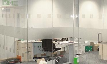 Стеклянные перегородки с рисунком купить в Перми