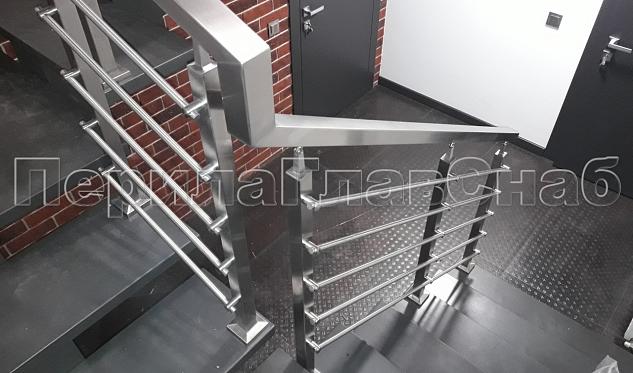 Перила с пятью ригелями в Перми. Готовые проекты ПерилаГлавСнаб