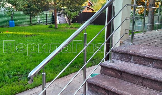 Перила с тремя ригелями в Перми. Готовые проекты ПерилаГлавСнаб
