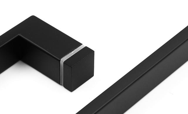 Ручка полотенцесушитель 25*10*200*450, черная t625 Bl 3